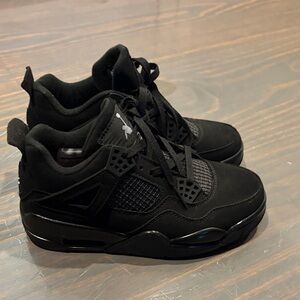 Blackhead nike Jordan’s